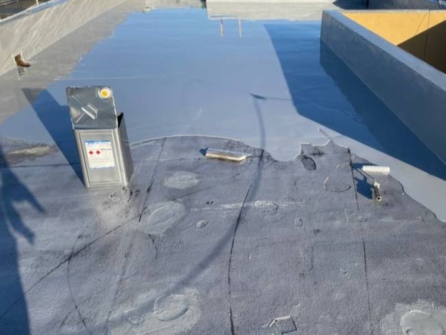 Image-6 | 横浜防水職人 ウレタン塗膜防水一層目
