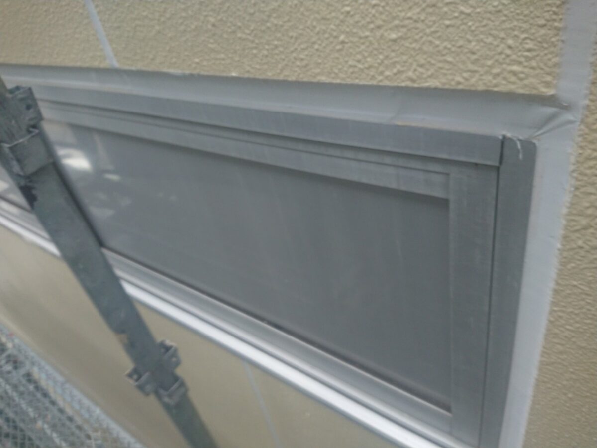 サッシ廻り施工後