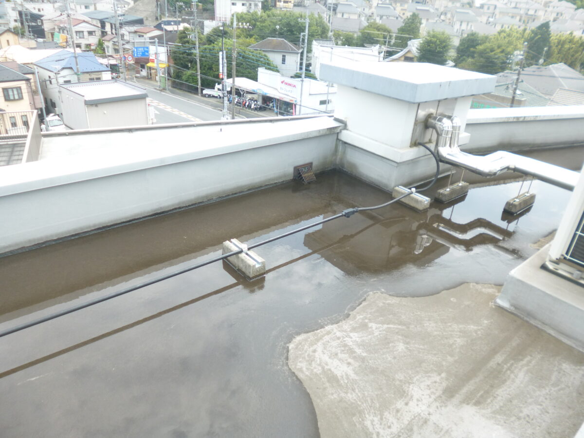 屋上施工前
