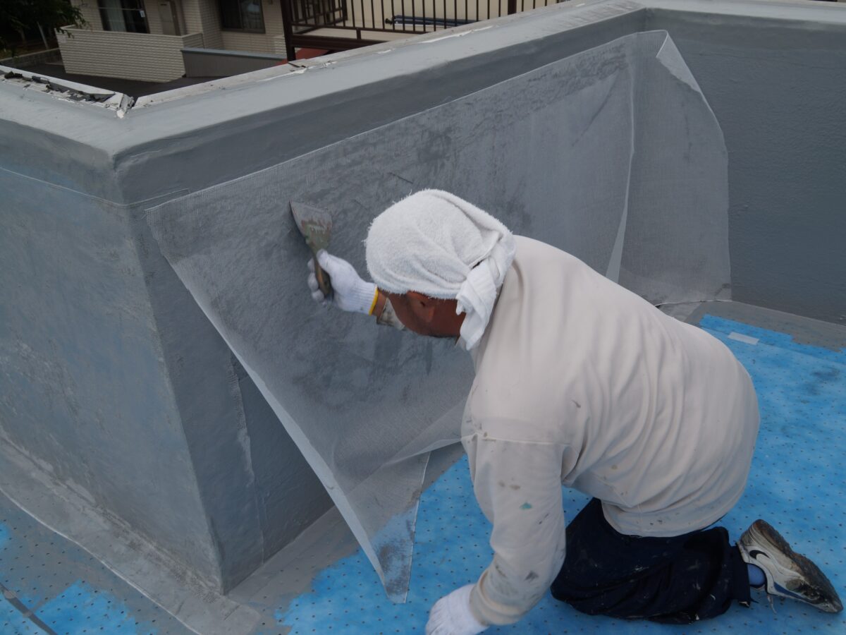 補強クロス貼付け