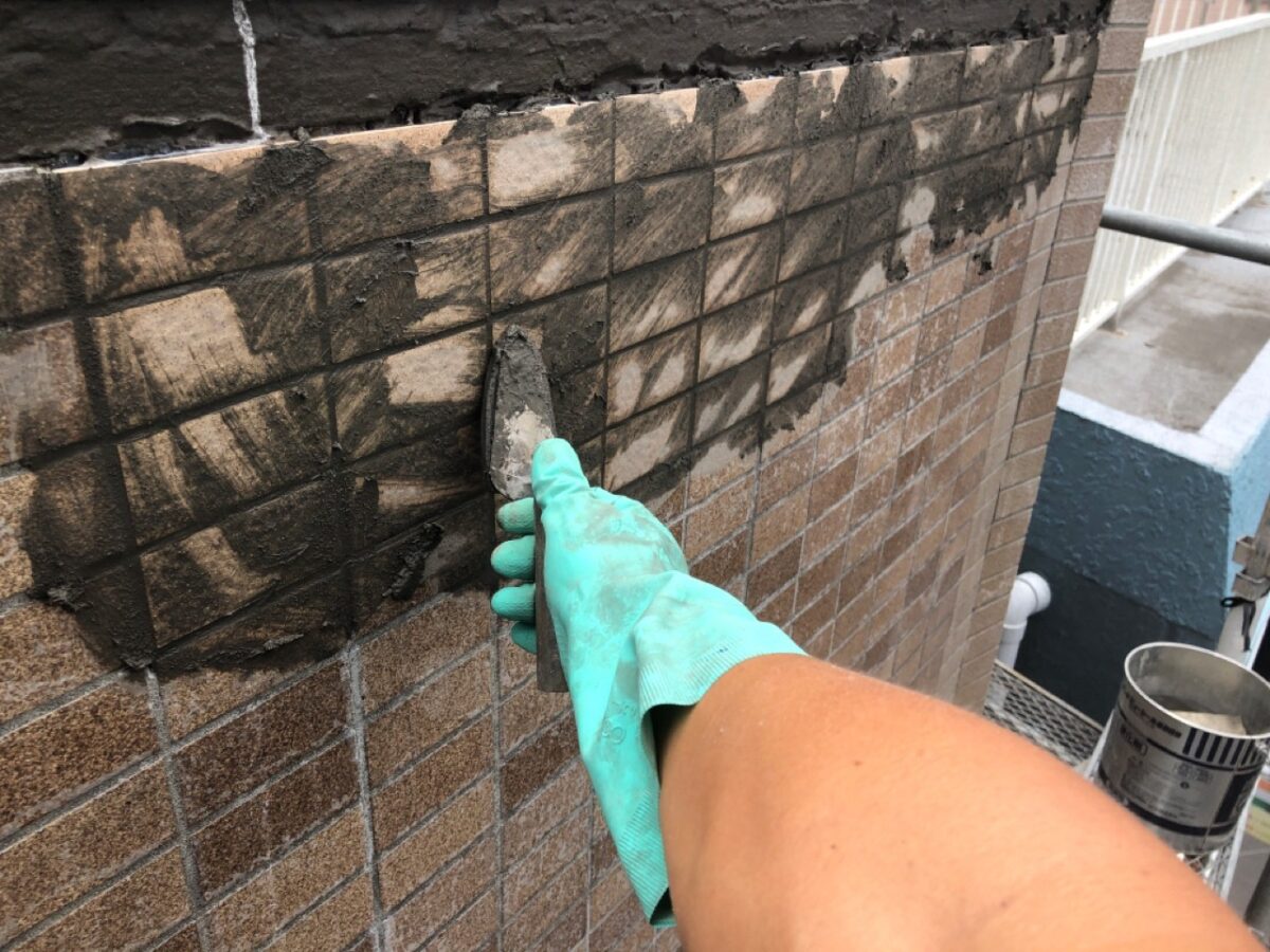 目地セメント充填