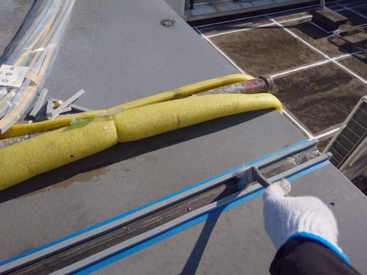 04 | 防水工事は神奈川県横浜市の横浜防水職人 プライマー塗布